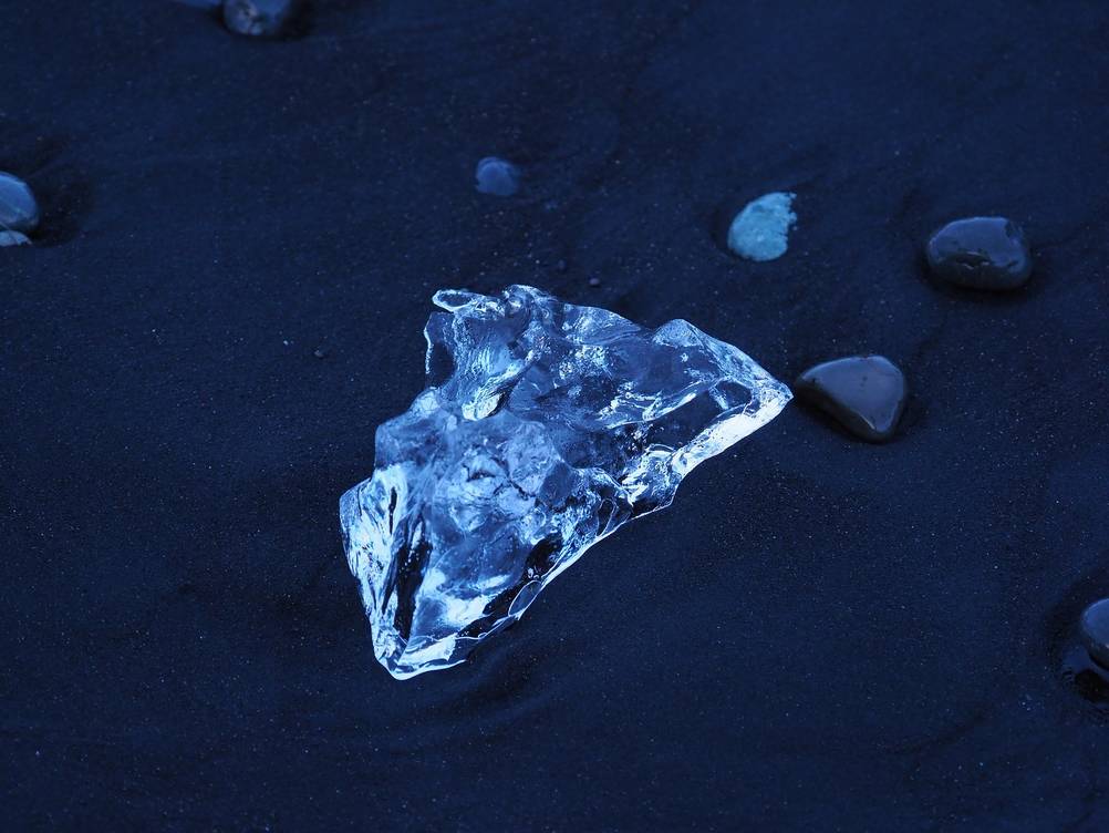 Ice chunk on the Diamond Beach