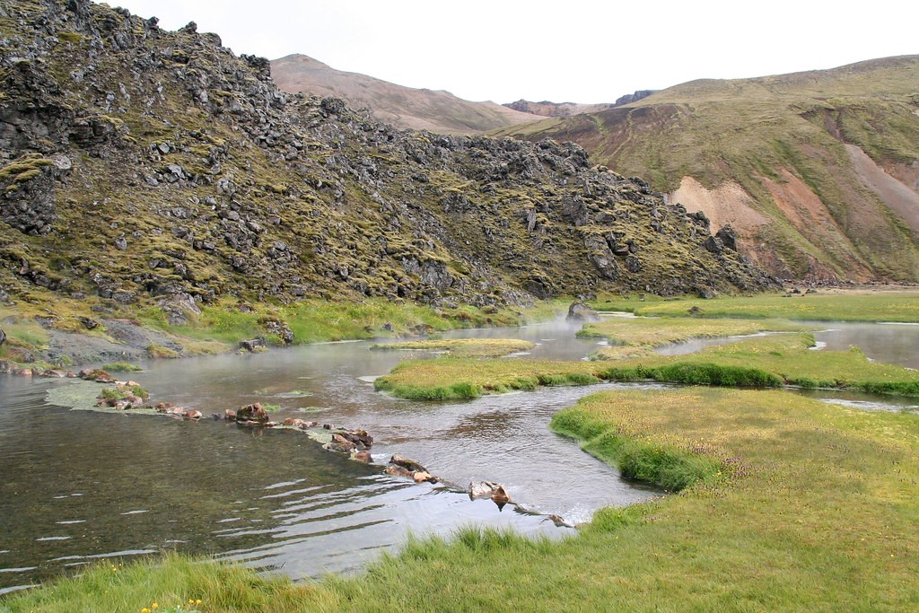 picture of Landmannalaugar hot waters in iceland