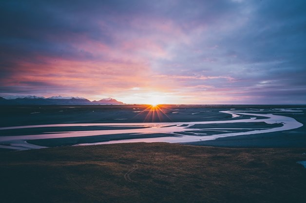Midnight Sun en Islande : Où le soleil ne se couche jamais