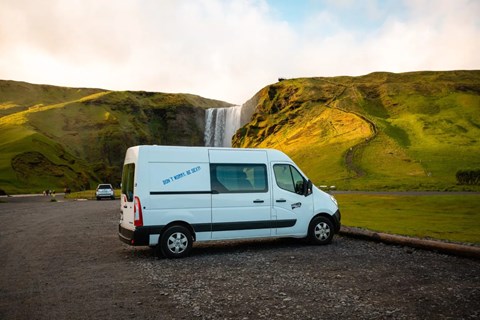 Van Ou Camping-Car En Islande : Qu’est-Ce Qui A Vraiment Du Sens ?